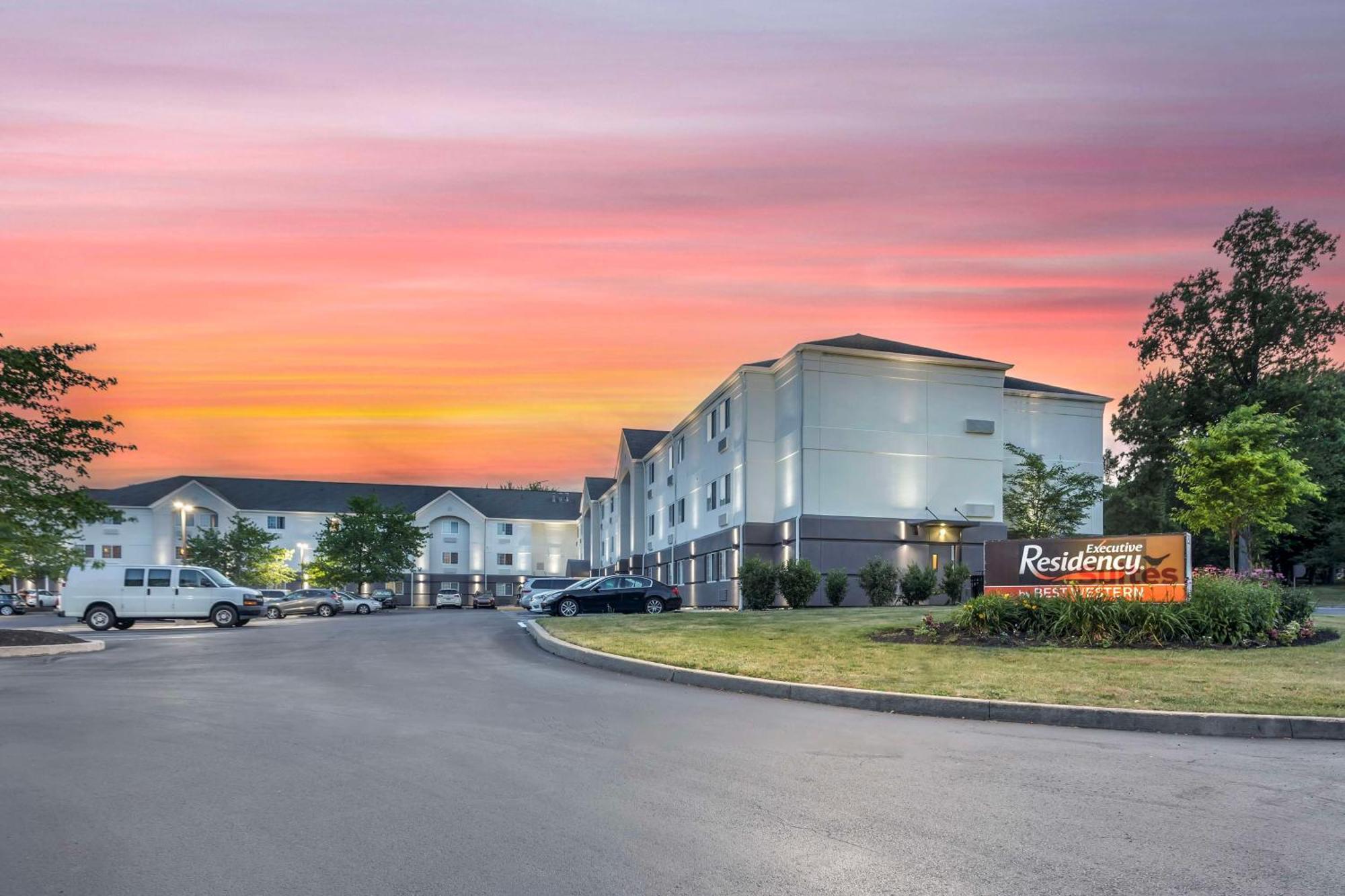 Executive Residency By Best Western Philadelphia-Willow Grove Horsham Buitenkant foto